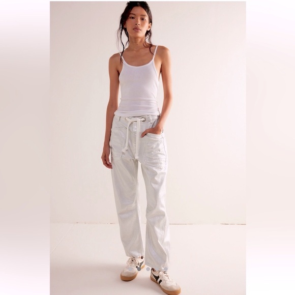 Free People We the Free Moxie Metallic Low-Slung Barrel Jeans - Picture 1 of 11